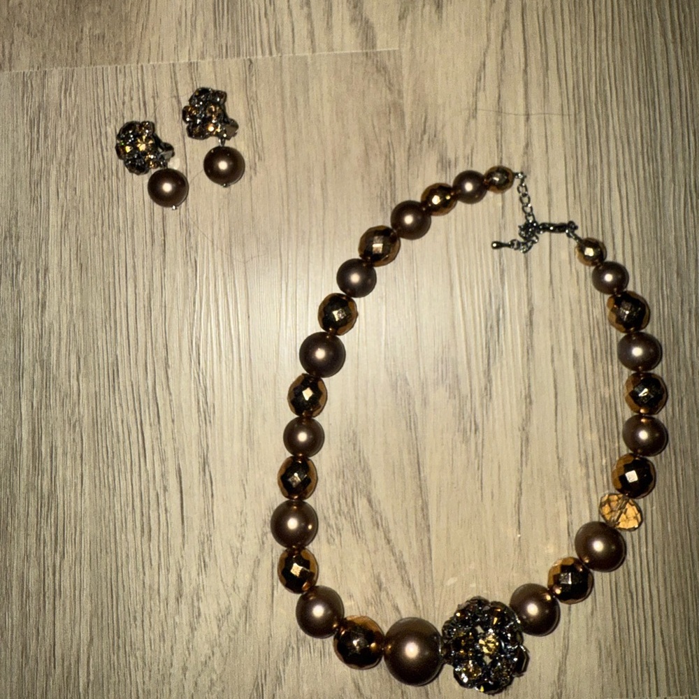 Elegant Brown and Gold Necklace‎ and Earring Set